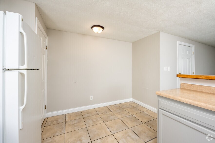 More Photos Of , Fort Wayne Multifamily For Sale