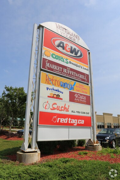 More Photos Of 147 Mapleview Dr W, Barrie Storefront For Lease