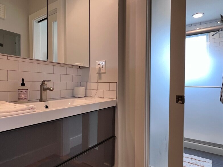 More Photos Of 778 NE Argonne Ave, Atlanta Apartments For Sale