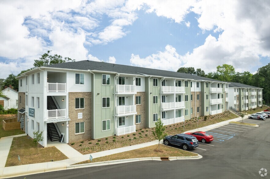 More Photos Of 6800 White Horse Rd, Greenville Apartments For Sale