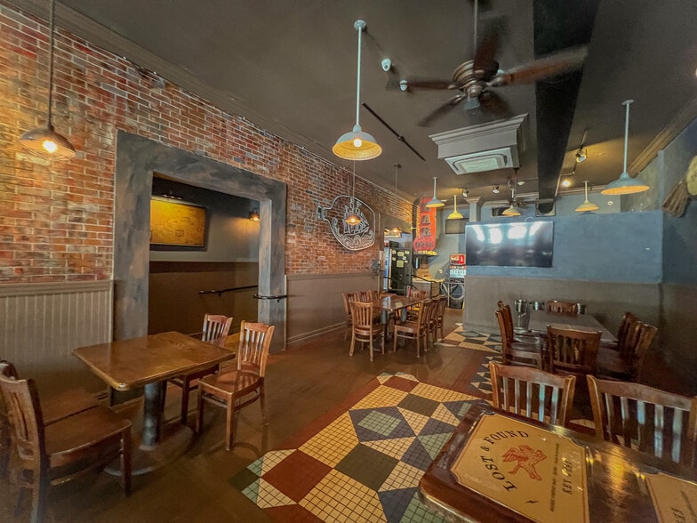 More Photos Of 404 Southard St, Key West Restaurant For Sale