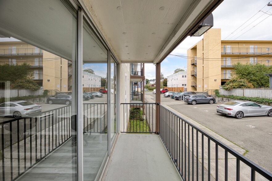 More Photos Of 1709 Shattuck Ave, Berkeley Apartments For Sale