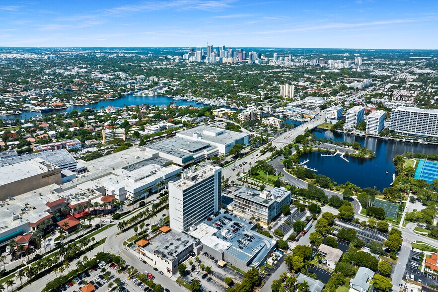 More Photos Of 2455 E Sunrise Blvd, Fort Lauderdale Loft Creative Space For Sale