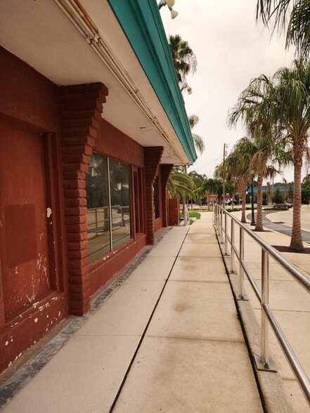 More Photos Of 1383 Gulf To Bay Blvd, Clearwater Unknown For Lease