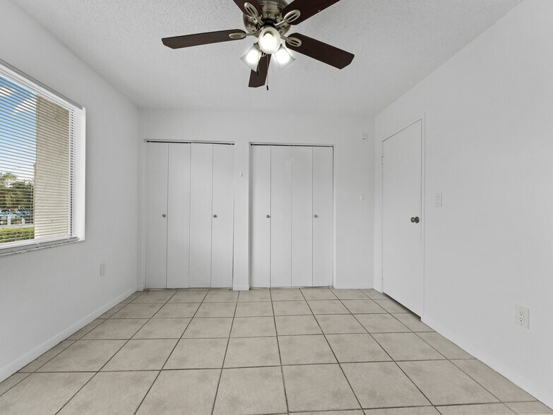 More Photos Of , Saint Petersburg Unknown For Sale