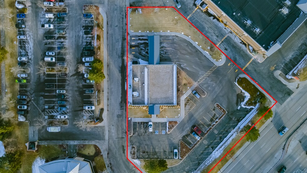 More Photos Of 9376 S University Blvd, Littleton Bank For Sale
