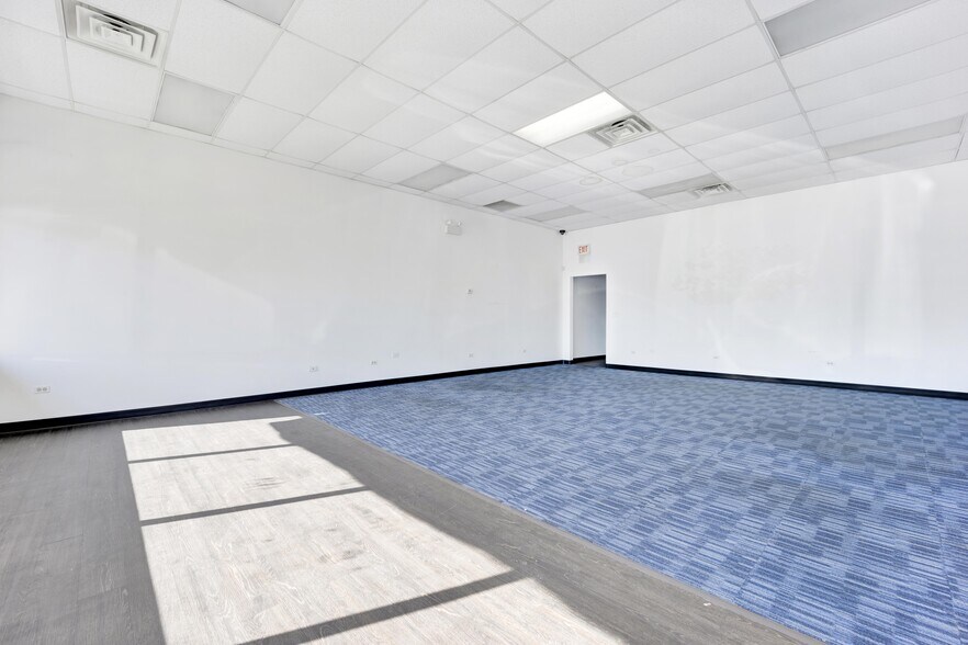 More Photos Of 3430 S Archer Ave, Chicago Storefront For Lease