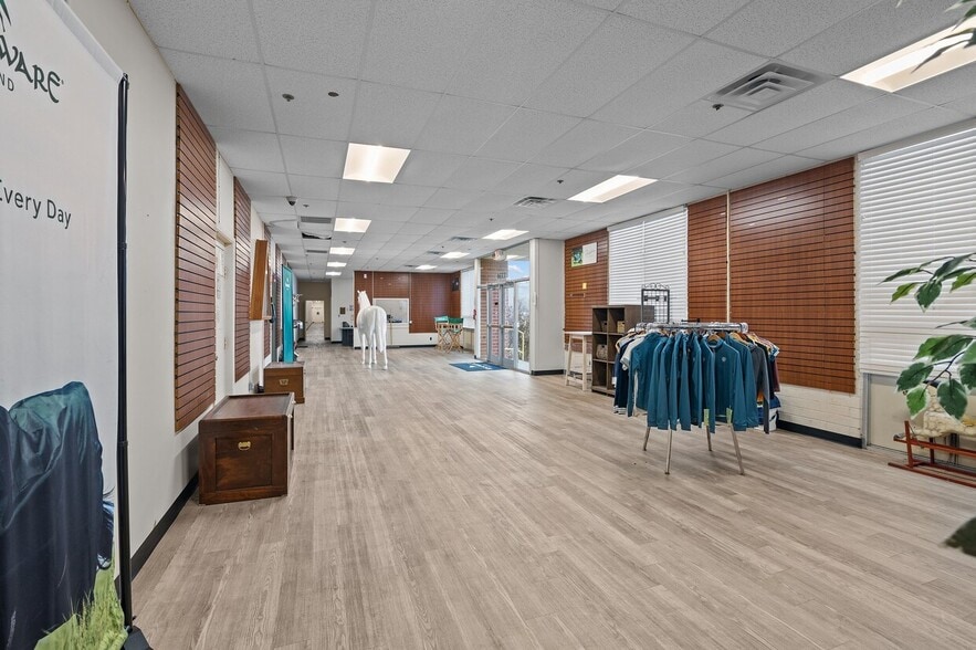 More Photos Of 1350 Cunningham Rd N, Kinston Warehouse For Lease