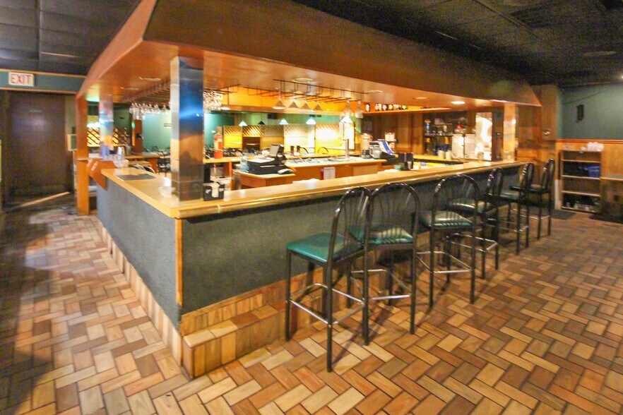 More Photos Of 1420 W Jackson St, Macomb Restaurant For Sale