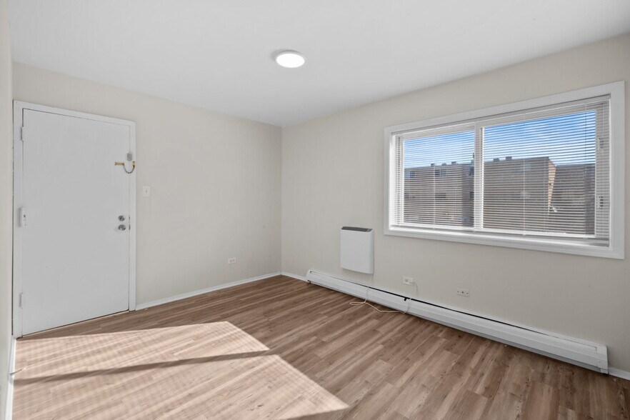 More Photos Of 3045 Bernice Rd, Lansing Apartments For Sale