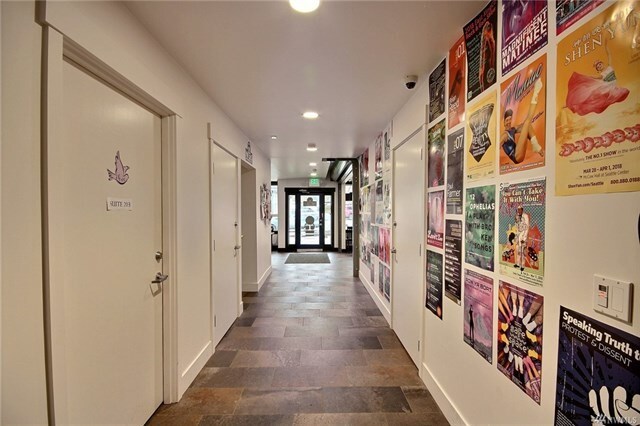 More Photos Of 5508 35th Ave NE, Seattle Loft Creative Space For Lease