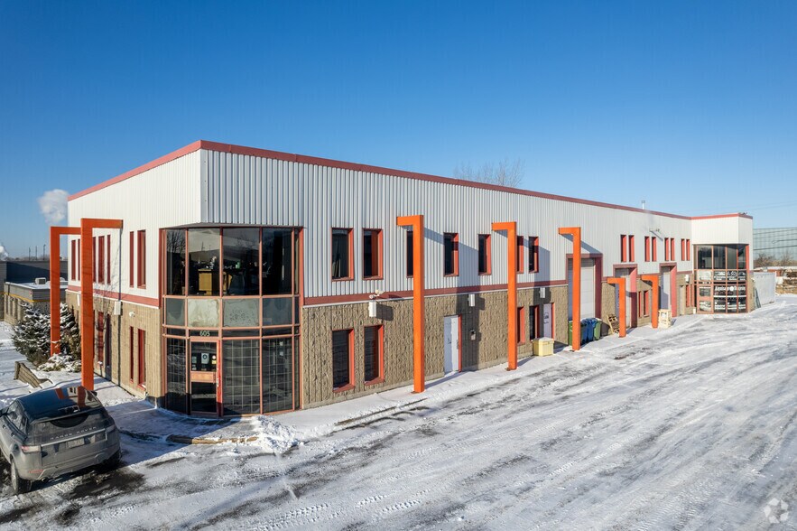 Primary Photo Of 605 Boul Guimond, Longueuil Warehouse For Sale