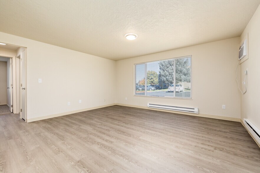 More Photos Of 5713 Garrett St, Boise Apartments For Sale