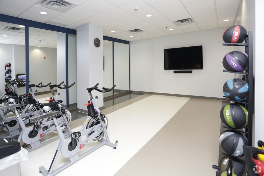 More Photos Of 3820 Grand Way, Saint Louis Park Apartments For Lease