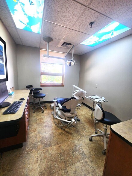 More Photos Of 899 US Hwy 287, Broomfield Medical For Sale