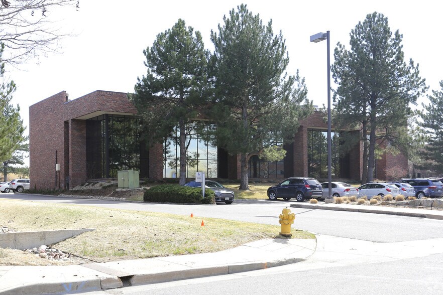 More Photos Of 4 W Dry Creek Cir, Littleton Medical For Lease