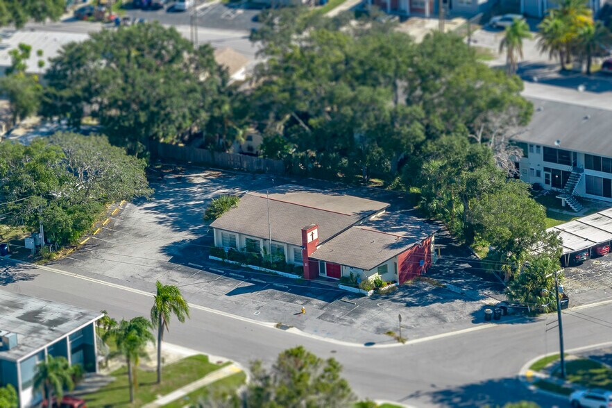 More Photos Of 219 Betty Ln, Clearwater Office Residential For Sale