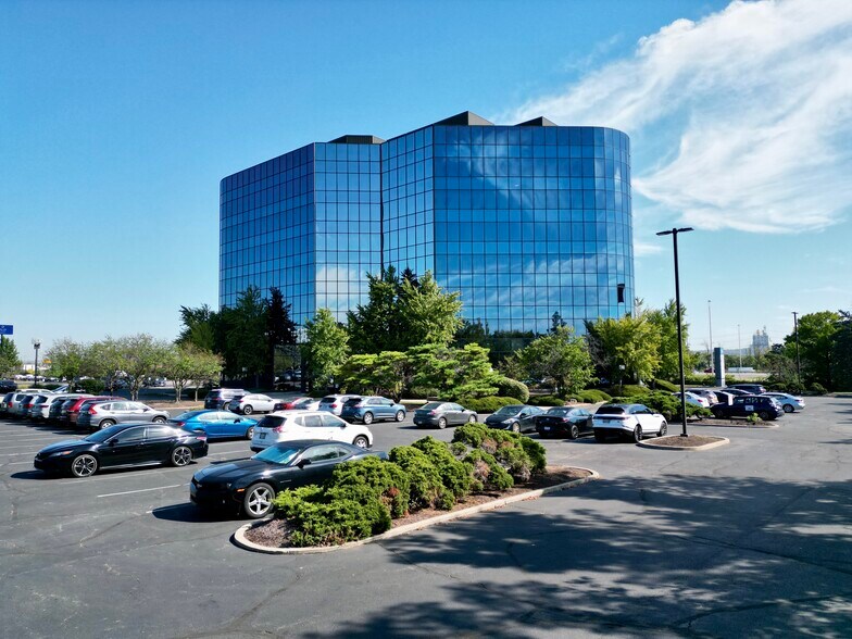 More Photos Of 11260 Chester Rd, Cincinnati Office For Lease