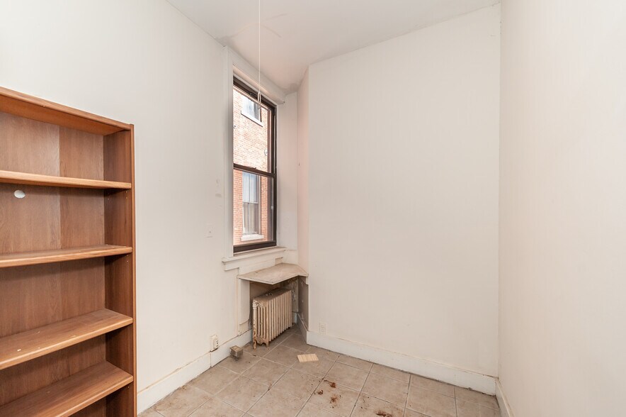 More Photos Of 71 Main St, Norwich Storefront Retail Office For Sale