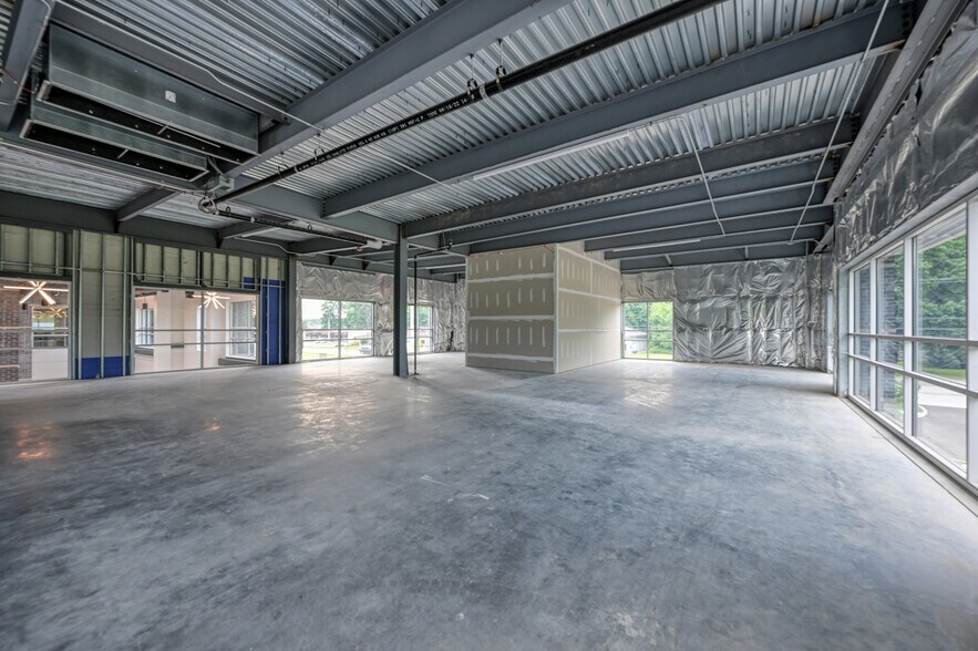 More Photos Of 1255 High St, Wadsworth Medical For Lease