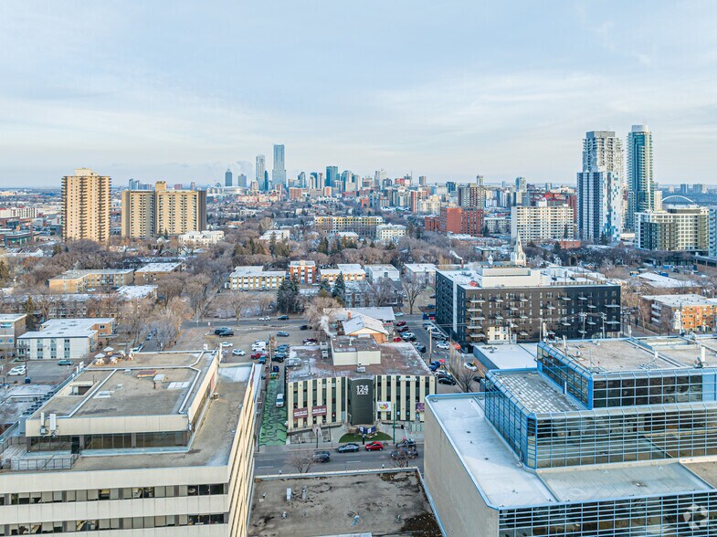 More Photos Of 10235 124th St, Edmonton Medical For Lease