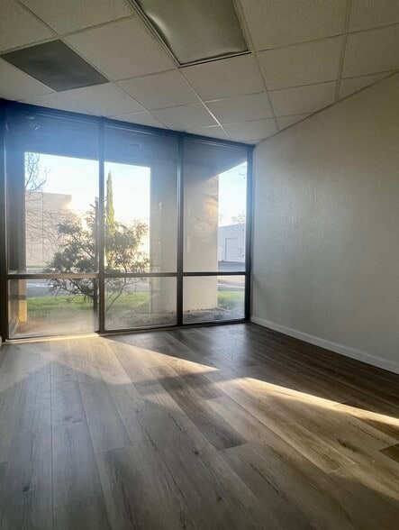 More Photos Of 3350 Scott Blvd, Santa Clara Office For Lease