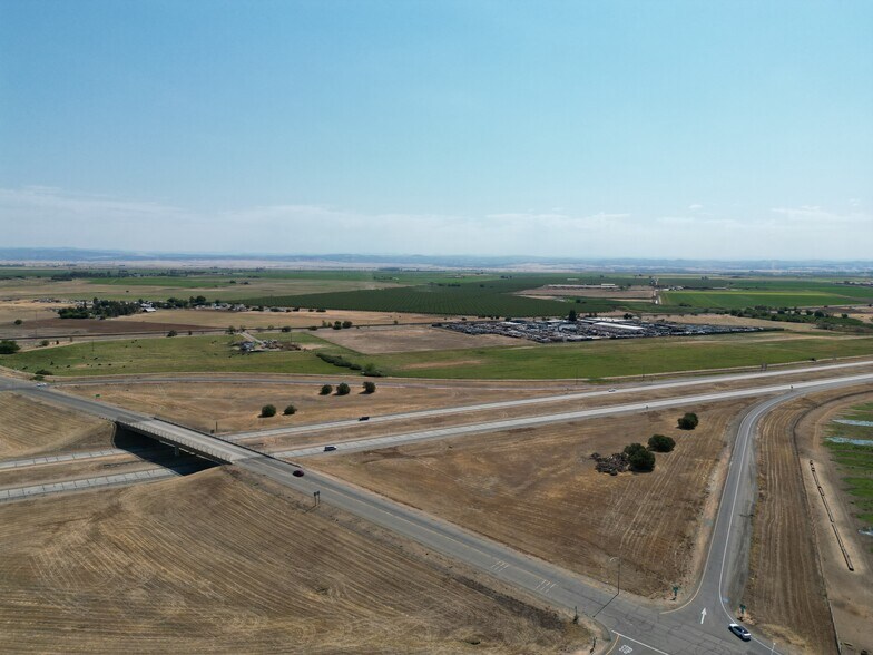 More Photos Of 3854 Rancho Rd, Wheatland Land For Sale