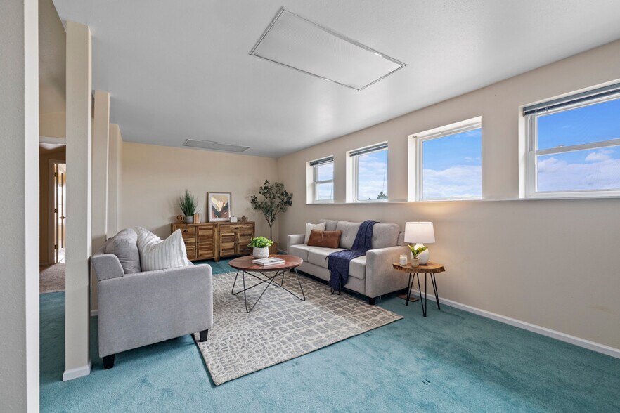 More Photos Of 7690 Carlson Ct, Fort Collins Warehouse For Sale