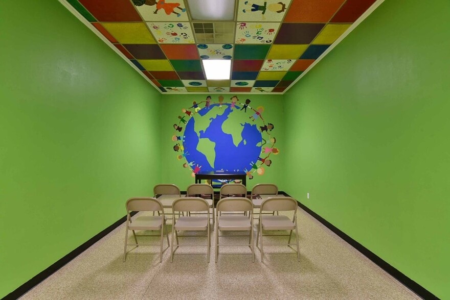More Photos Of 610 W Oglethorpe Blvd, Albany Religious Facility For Sale