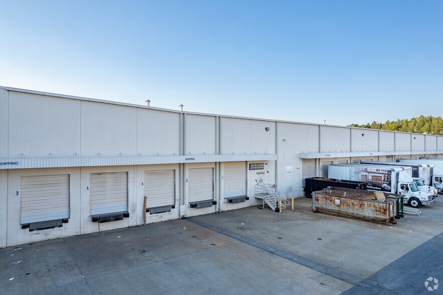 More Photos Of 5050 Oakbrook Pky, Norcross Industrial For Sale