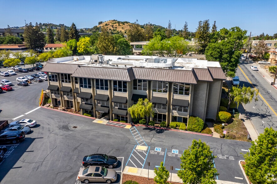 More Photos Of 1904 Olympic Blvd, Walnut Creek Office For Lease