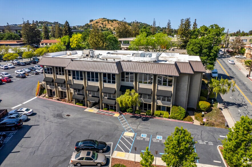 More Photos Of 1904 Olympic Blvd, Walnut Creek Office For Lease
