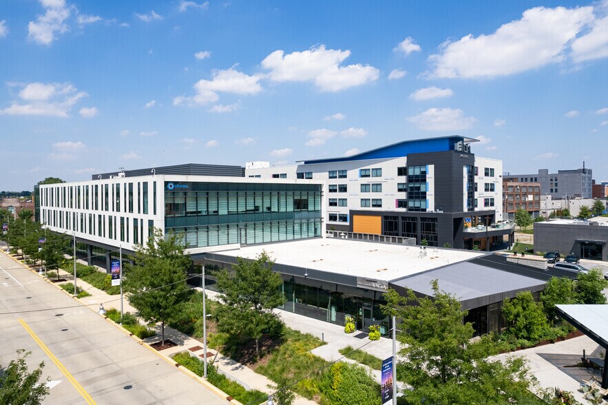 Primary Photo Of 4260 Forest Park Ave, Saint Louis Office For Sale