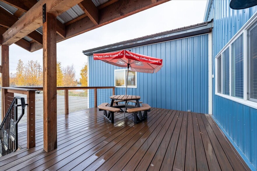 More Photos Of 1502 Minnie St, Fairbanks Industrial For Sale