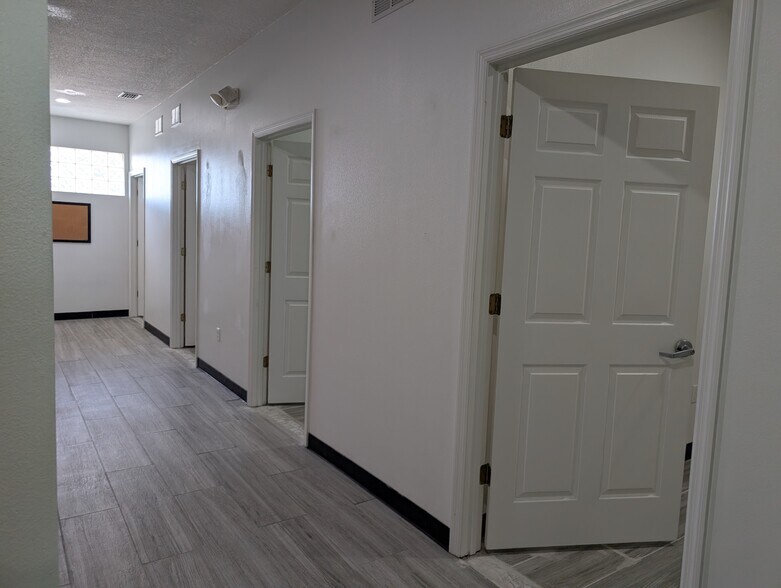 More Photos Of 301 W Hibiscus Blvd, Melbourne Office For Lease