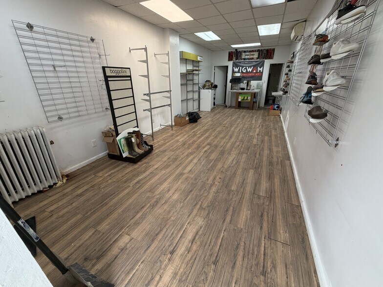 More Photos Of 1069 Flatbush Ave, Brooklyn Storefront For Lease