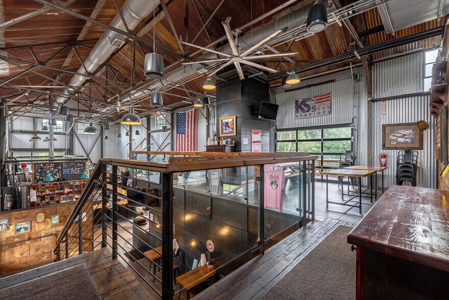 More Photos Of 9859 Davis st, Braselton Specialty For Sale