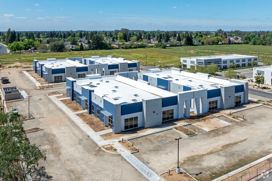 More Photos Of 930 N Temperance Ave, Clovis Medical For Lease