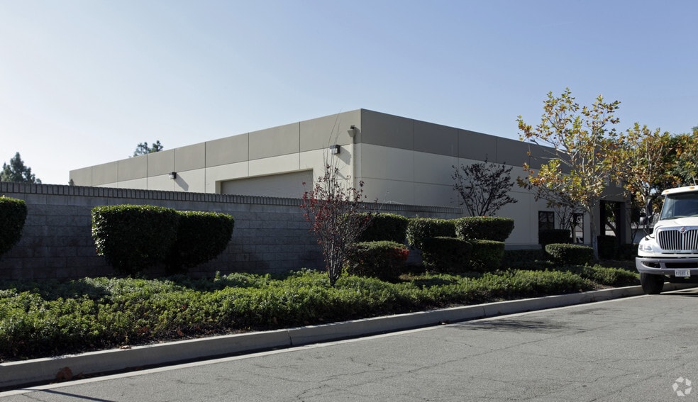 More Photos Of 14945 La Palma Dr, Chino Light Manufacturing For Lease