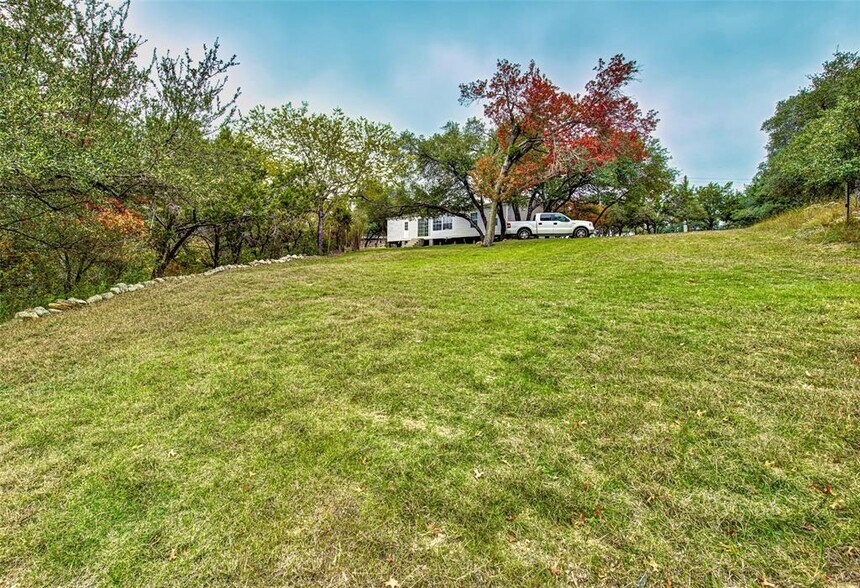 More Photos Of 5016 Bob Wire Rd, Spicewood Land For Sale