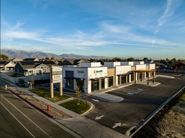 More Photos Of 1863 W 700 S, Syracuse General Retail For Sale