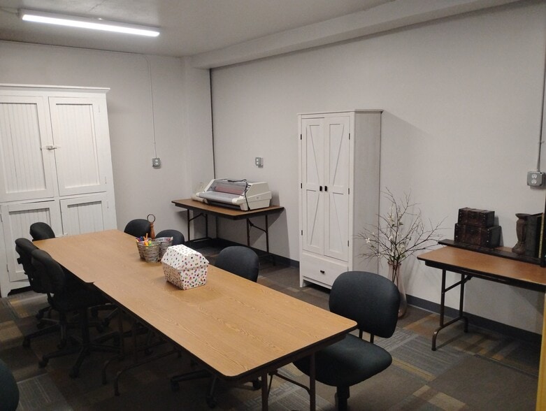 More Photos Of 906 Elm St, Coffeyville Religious Facility For Sale