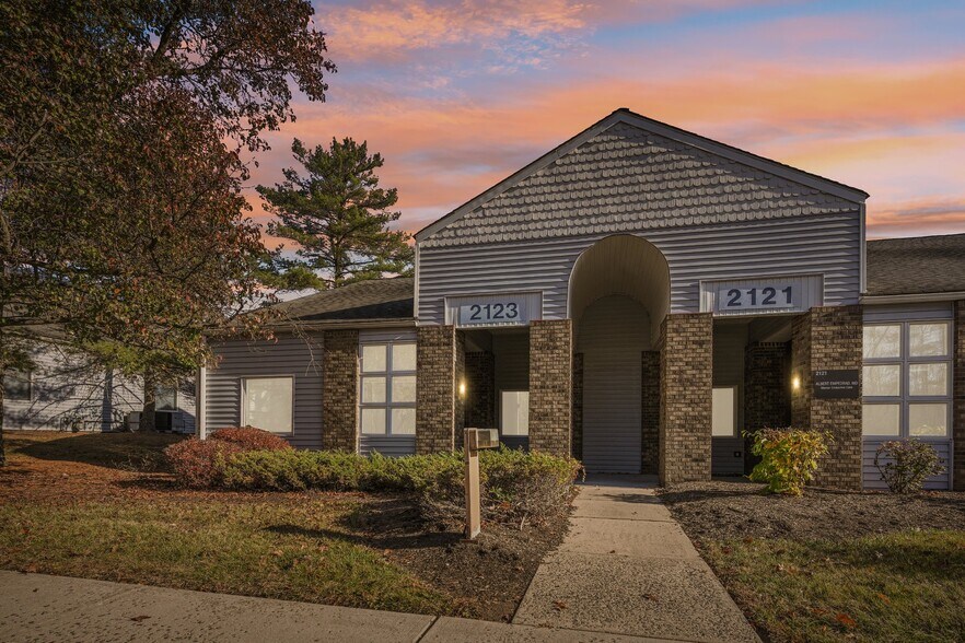 Primary Photo Of 2117-2123 Klockner Rd, Trenton Medical For Sale