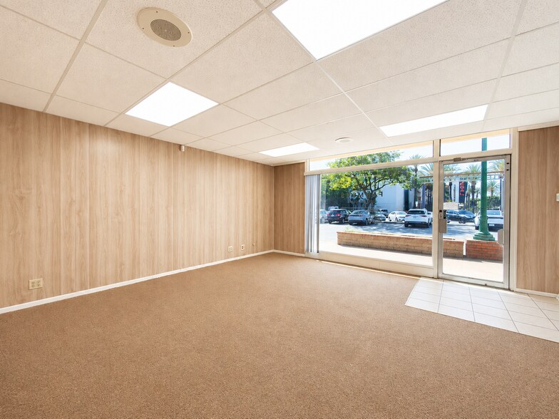 More Photos Of 220-228 S Glendora Ave, West Covina Storefront Retail Office For Lease