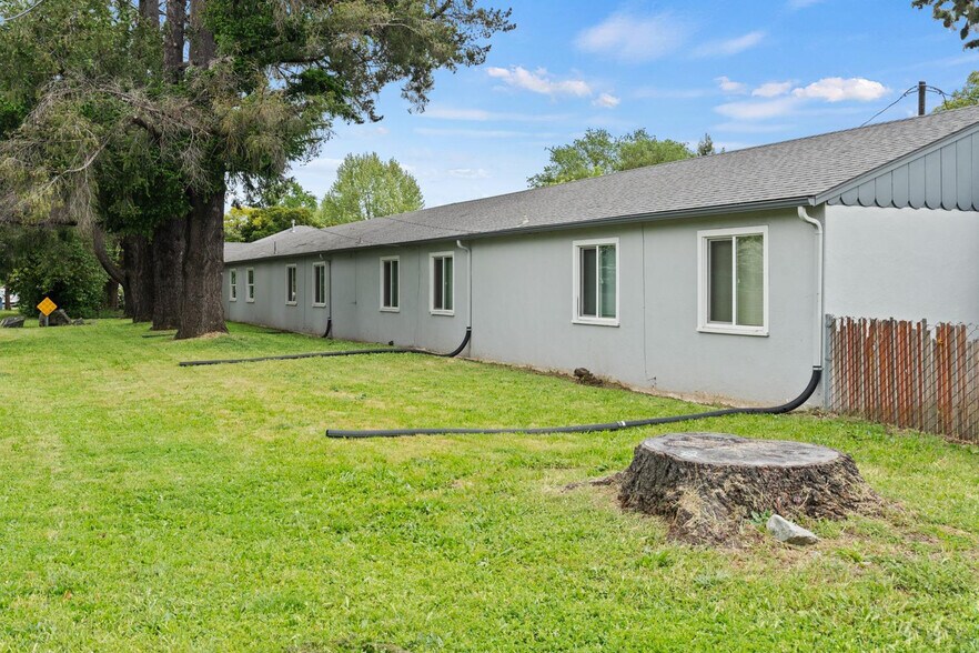 More Photos Of 530 - 570 Talmage Rd, Ukiah Apartments For Sale