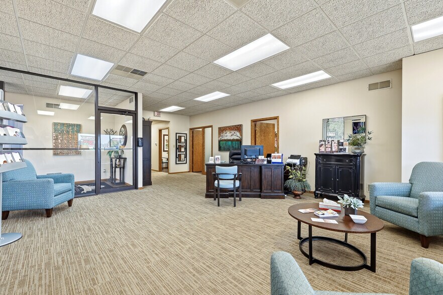 More Photos Of 1840 Post Rd, Plover Storefront Retail Office For Sale