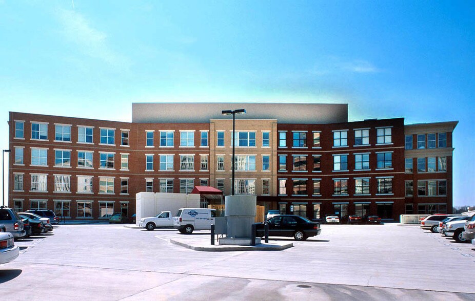 More Photos Of 7239-7255 Woodmont Ave, Bethesda Office For Lease
