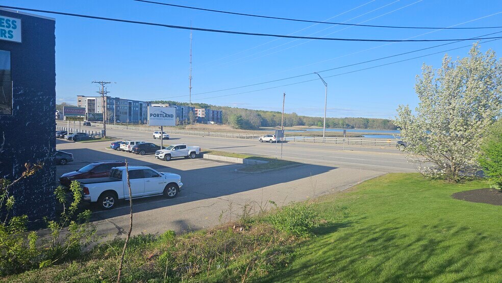 More Photos Of , Portsmouth General Retail For Sale