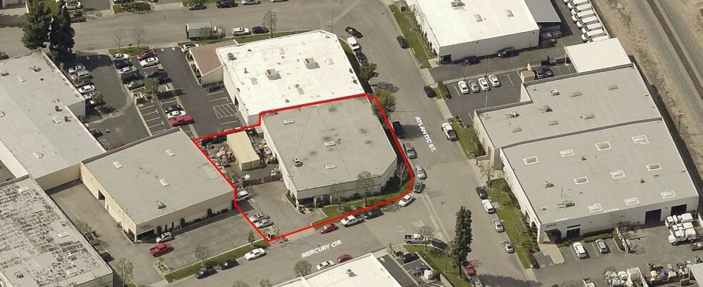 More Photos Of 141 Mercury Cir, Pomona Warehouse For Lease