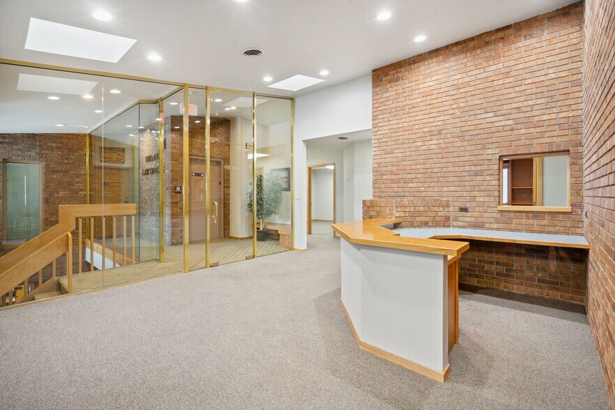 More Photos Of 375 E Horsetooth Rd, Fort Collins Office Residential For Lease